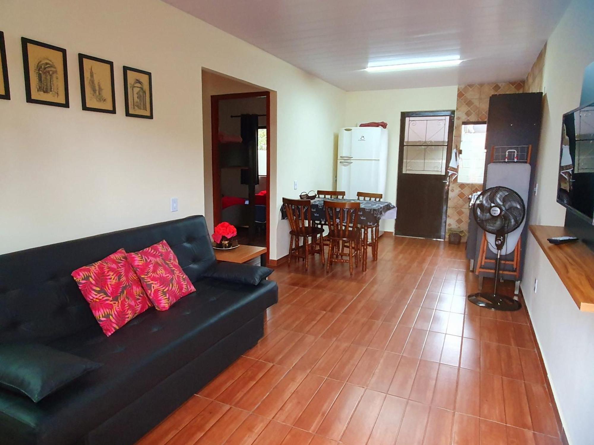 Proximo A Av Das Cataratas - Ar Condicionado - Estacionamento Privado فوز دو إيغواسو المظهر الخارجي الصورة